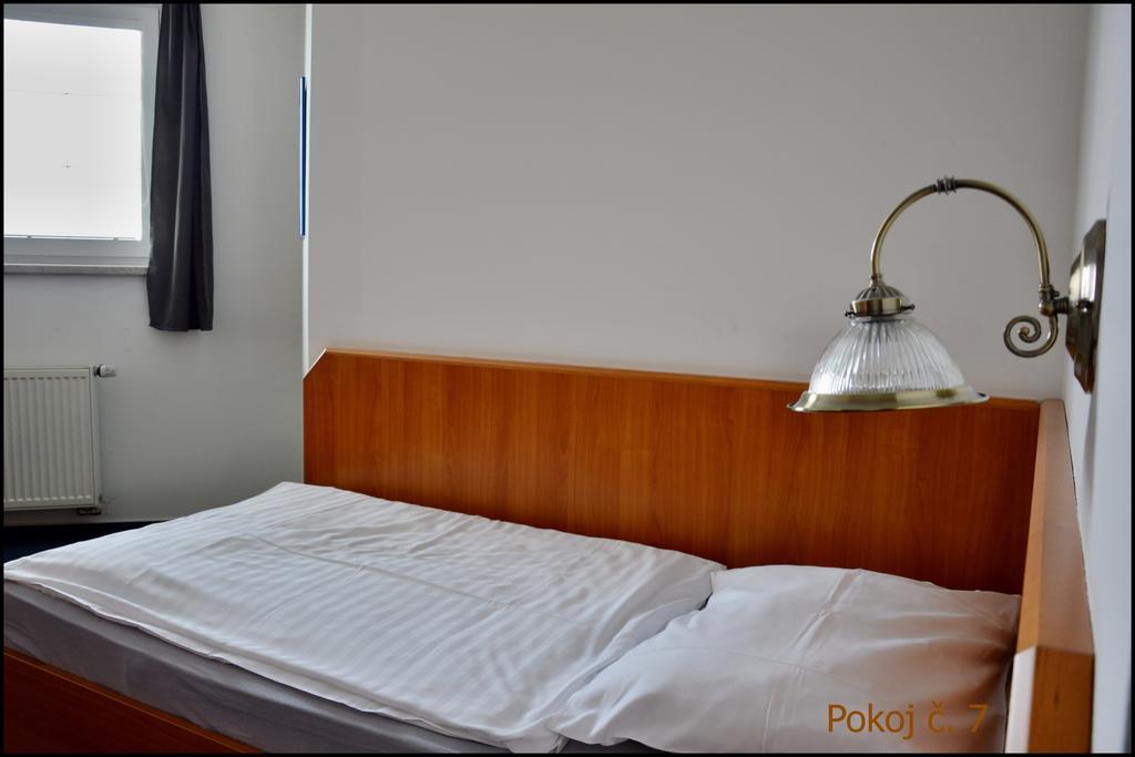 Penzion Stary Dvur Hotel Nové Dvory Екстериор снимка