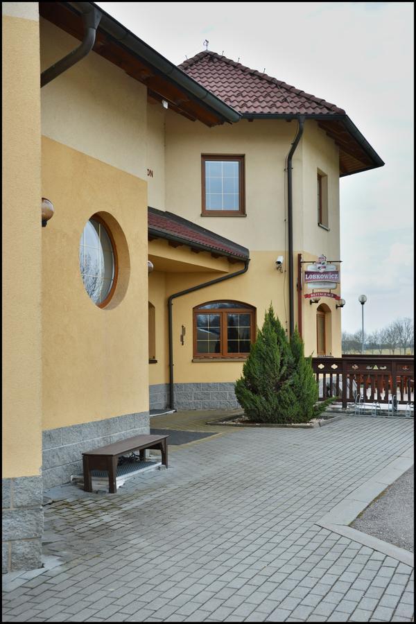 Penzion Stary Dvur Hotel Nové Dvory Екстериор снимка